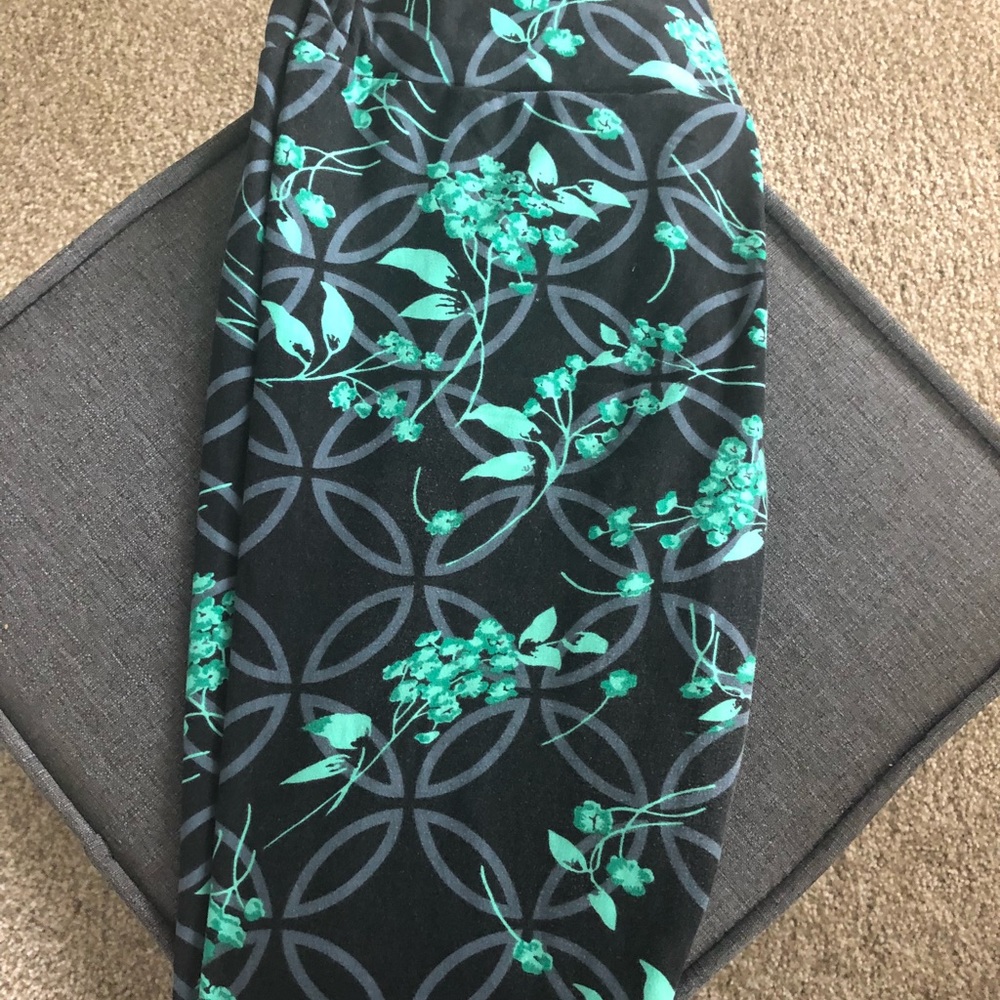 Tc LuLaRoe leggings